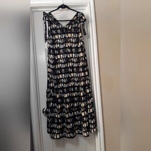 Banana Republic Women’s Sleeveless midi dreElegant Black and Cream Women's #A